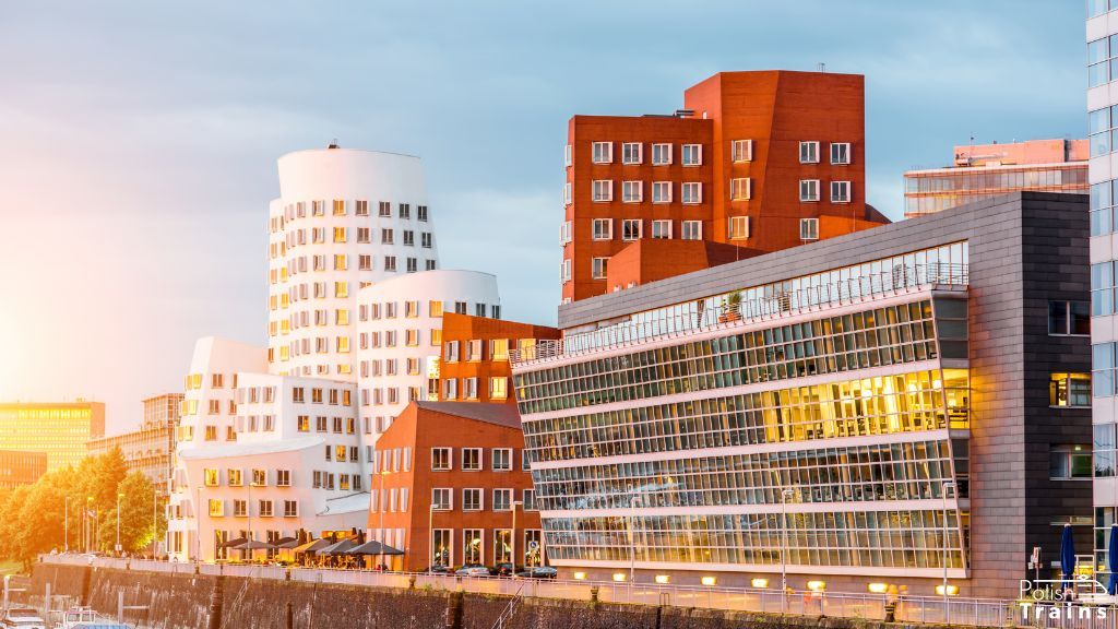 Media Harbor (MedienHafen) in Düsseldorf Media Harbor (MedienHafen) in Düsseldorf