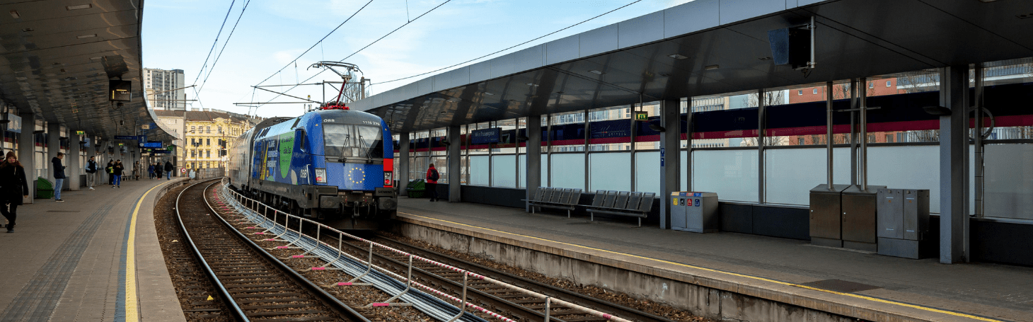 train at the station - rolling stock failure