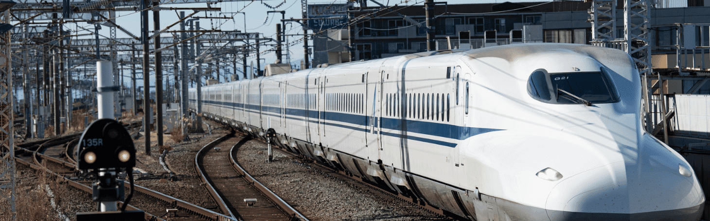 At what speed do trains run in Japan?