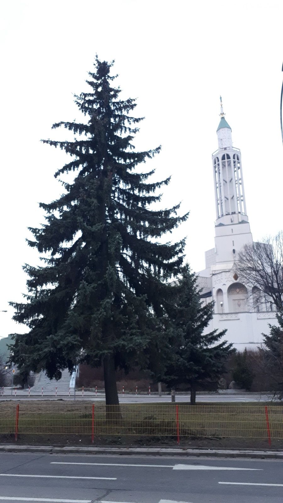 Bazylika Mniejsza św. Rocha w Białymstoku, atrakcja w pobliżu dworca Białystok