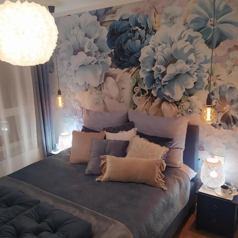 Apartamenty Centrum Warszawska 66 niebieski i różowy, hotel blisko dworca Białystok