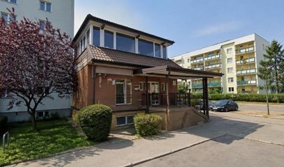 Chorten, sklep przy dworcu Białystok Zielone Wzgórza