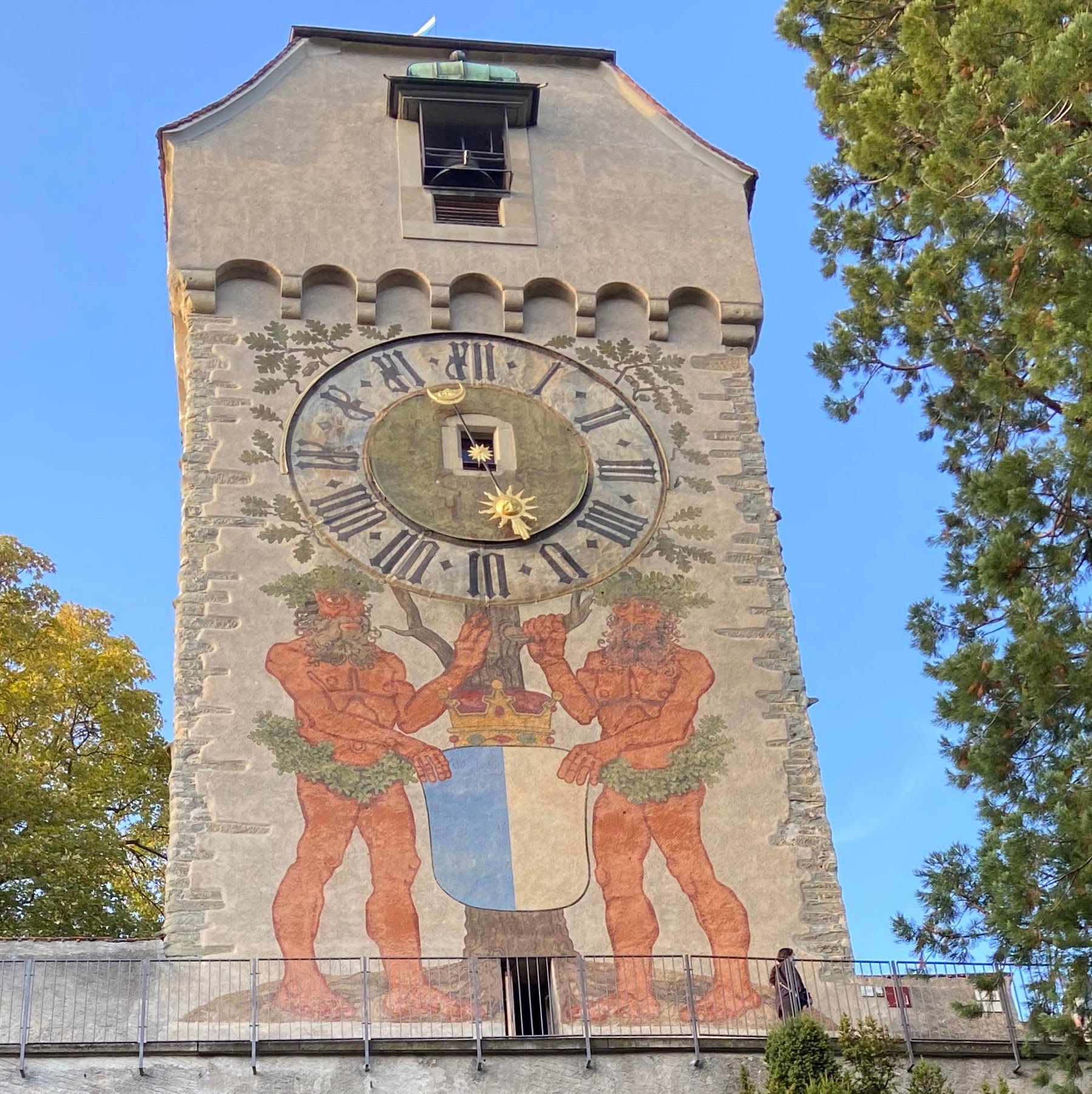 Zytturm, atrakcja w pobliżu dworca Luzern