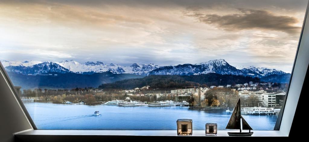Lucerne Lake View Apartments, place to stay near Luzern station