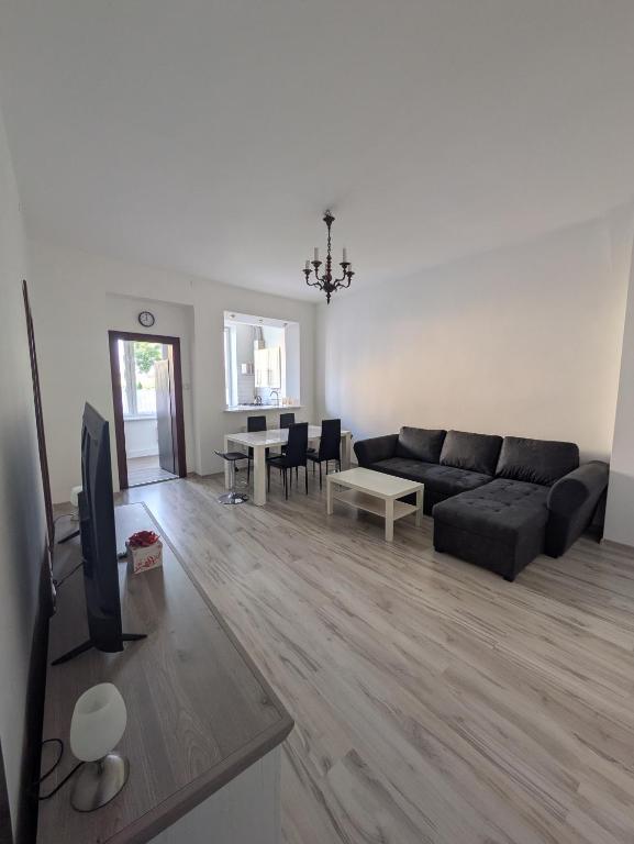 Pejta, place to stay near Chojnice station