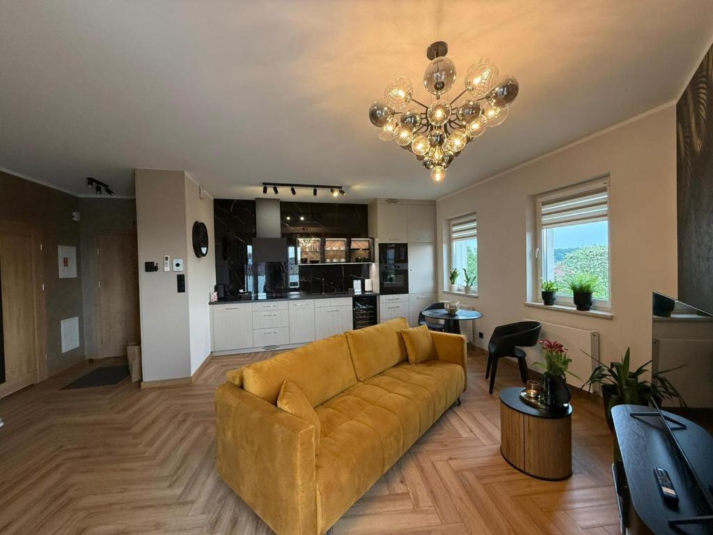 Apartament KALINA, place to stay near Chojnice station