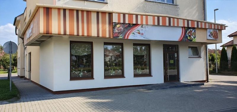 Gama Smaków, near Ciechanów station