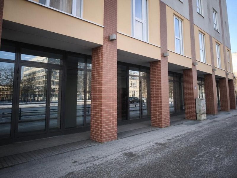 Rabinger Kiosk-Café, sklep przy dworcu München Hauptbahnhof
