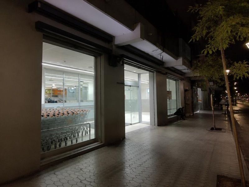 Supermercados Consum, sklep przy dworcu Joaquín Sorolla