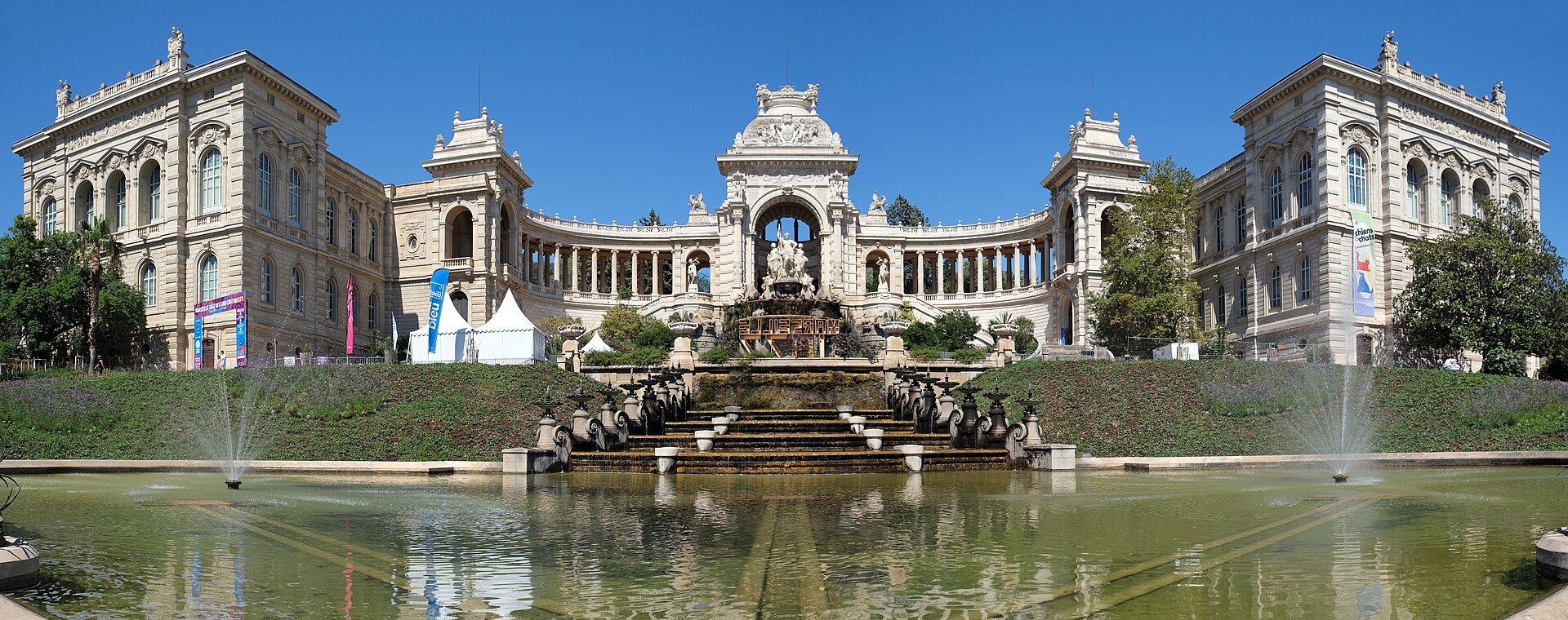 Palais Longchamp, atrakcja w pobliżu dworca Marseille-St-Charles