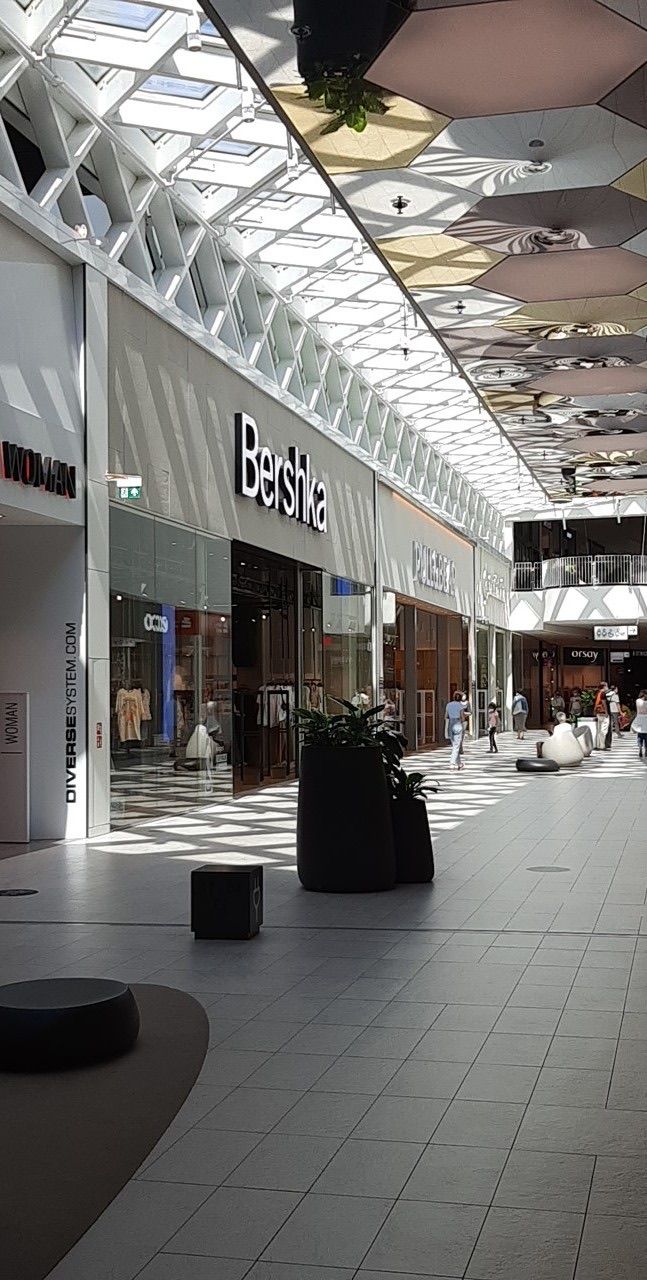 Forum Gdańsk, shopping mall near Gdańsk Główny station