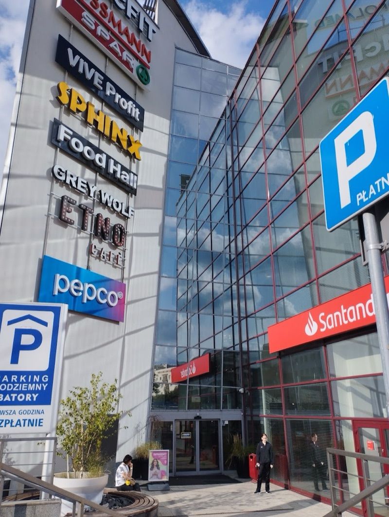 Centrum Handlowe Batory, shopping mall near Gdynia station