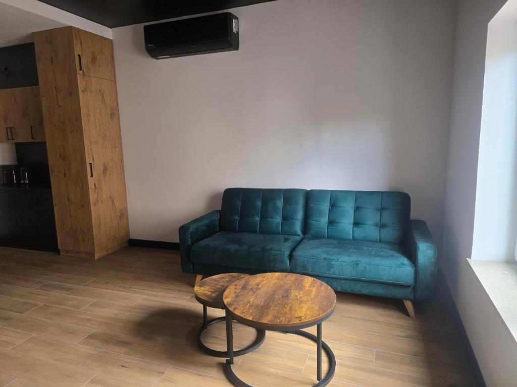 TRIO HoSteL, place to stay near Hajnówka station