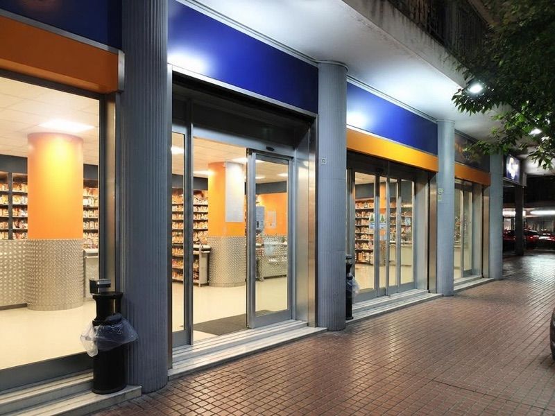 Sole365, sklep przy dworcu Salerno, Stazione di Salerno
