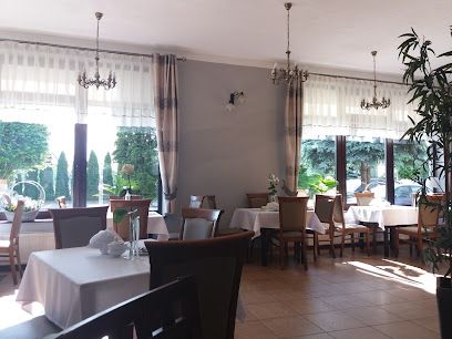 Restauracja Klubowa, near Jarocin station