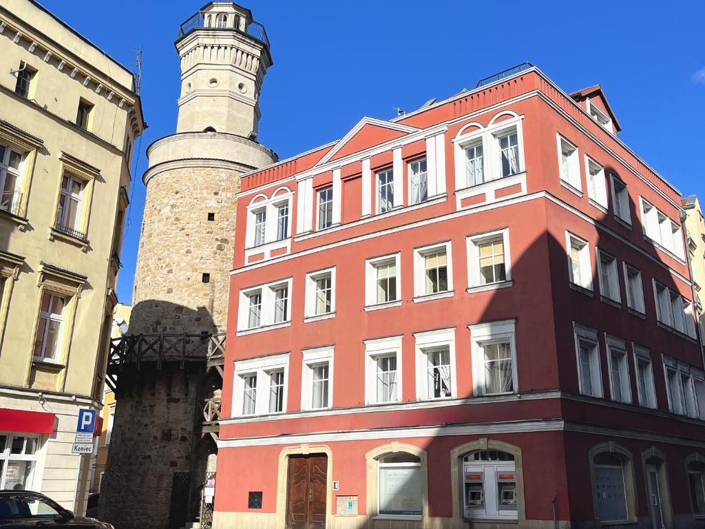 Apartamenty Zamkowa, place to stay near Jelenia Góra station