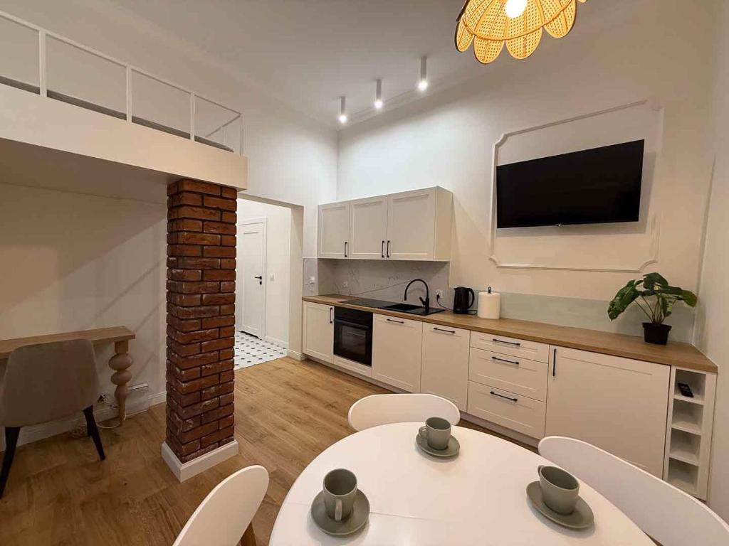 Apartament Antresola, place to stay near Kalisz station