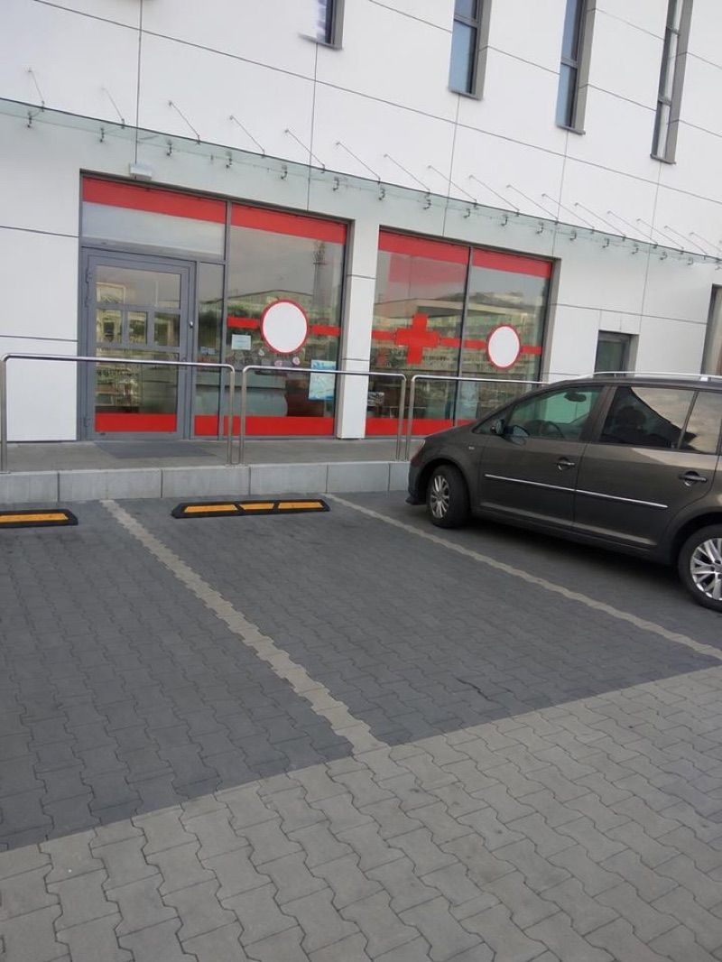 Apteka Kaliniec „Kalinka”, sklep przy dworcu Kalisz