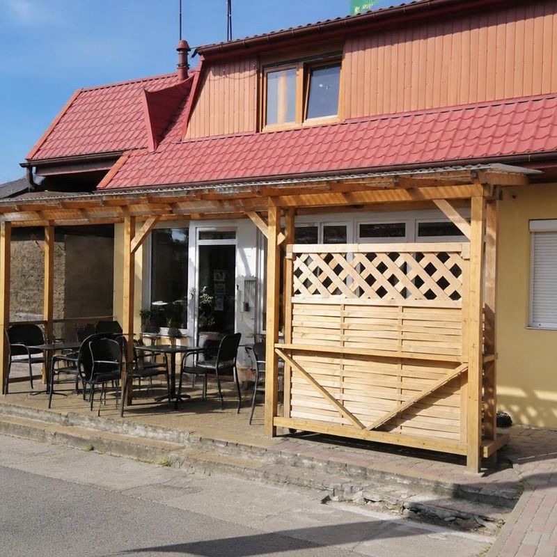 Central Park Burgerownia, near Konin station