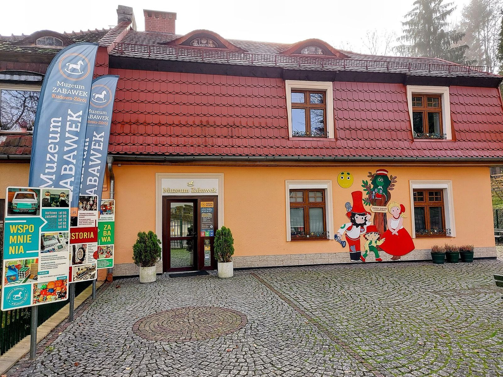 Muzeum Zabawek w Kudowie-Zdroju, atrakcja w pobliżu dworca Kudowa-Zdrój