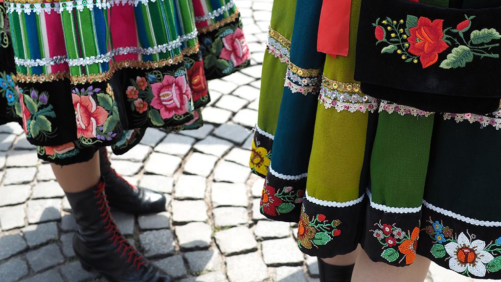 Łowickie skirts