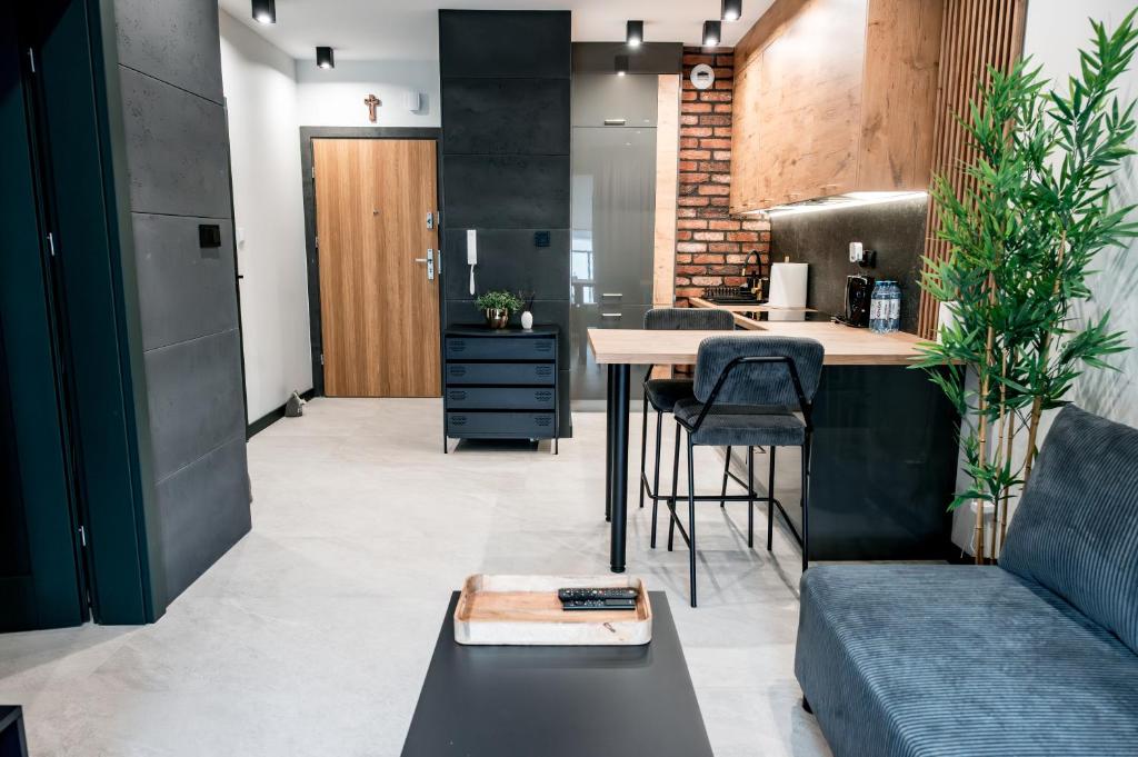 Apartament Osiedle Kresów Wschodnich 2, place to stay near Łuków station
