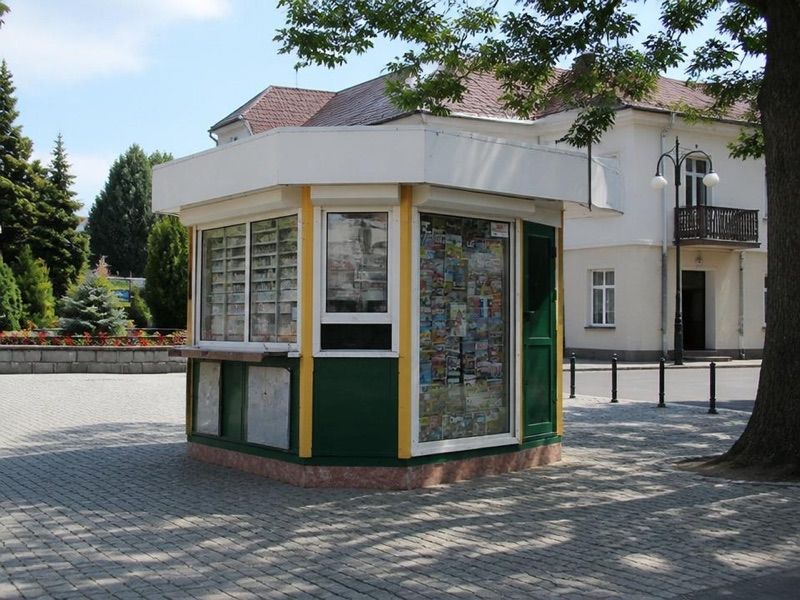 Kiosk RUCH, sklep przy dworcu Międzyrzec Podlaski