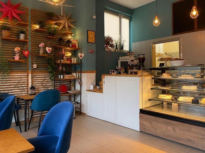 Flora Cafe, okolice dworca Piaseczno