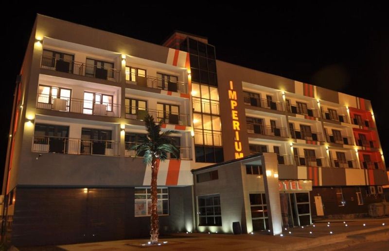 Hotel Imperium, place to stay near Pionki station