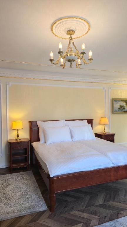 Willa Jana, place to stay near Pleszew station
