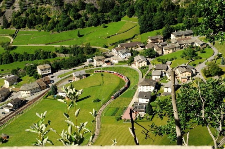 Pre-Alpine Express - touring Switzerland by rail