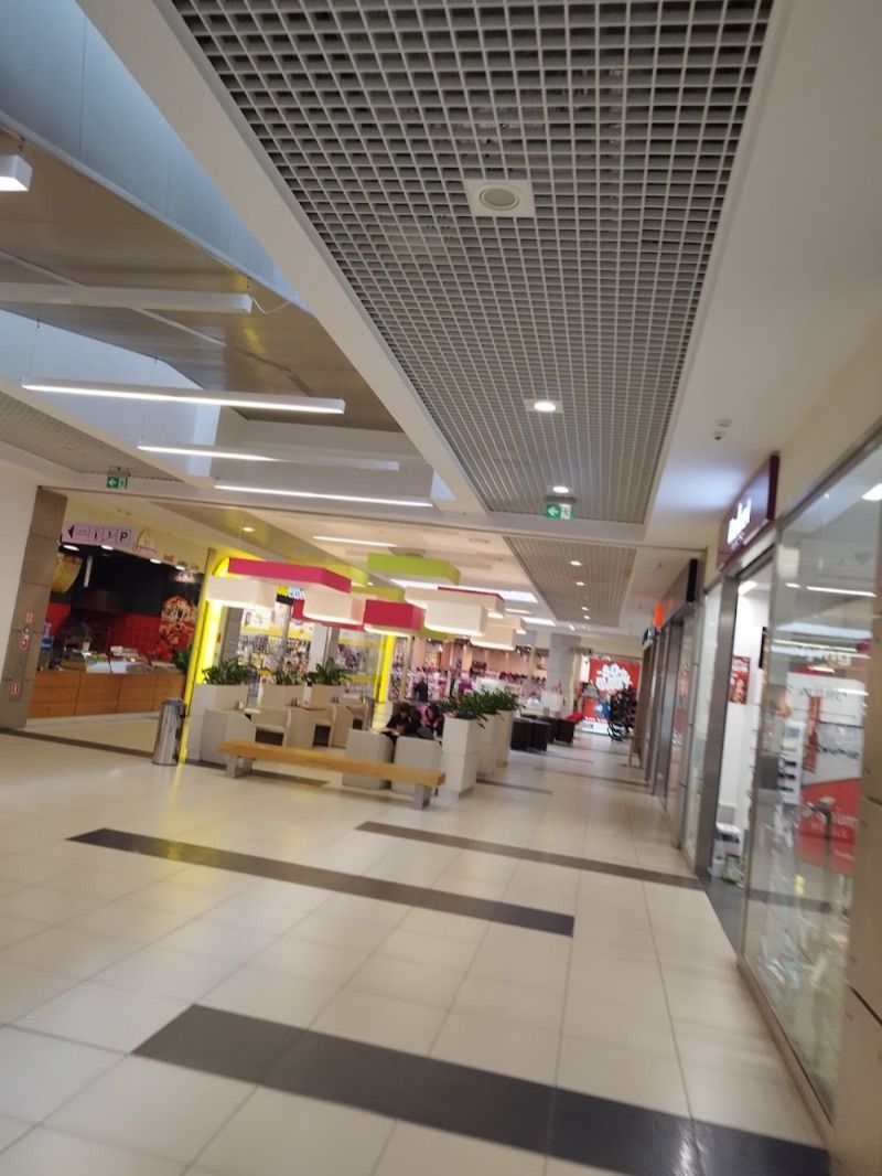 Dekada, shopping mall near Sieradz station