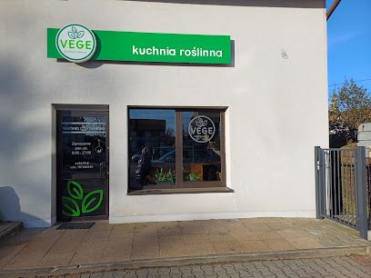 VEGE kuchnia roślinna, near Skoczów station