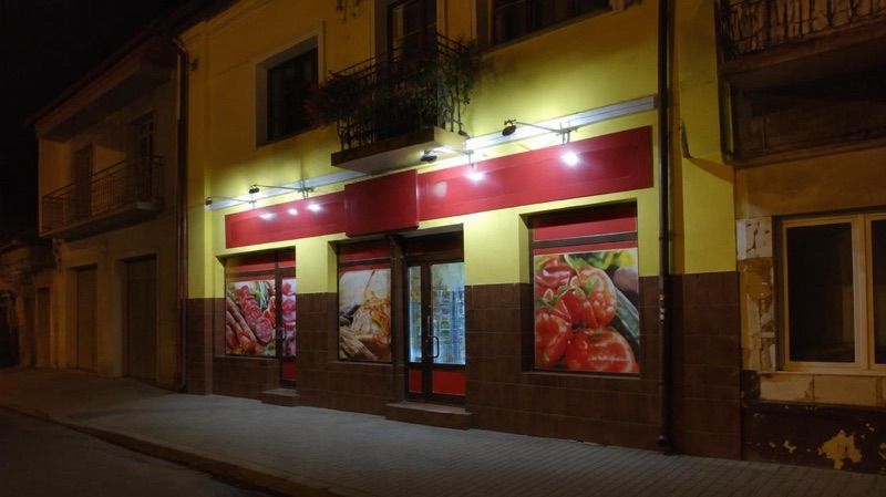 DELIKATESY Premium, sklep przy dworcu Stalowa Wola Rozwadów