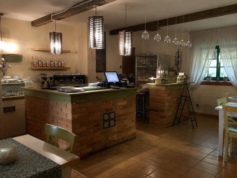 Tajemniczy Ogród Caffe & Ristorante, okolice dworca Stargard