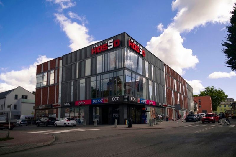 Galeria Hosso, shopping mall near Świdwin station