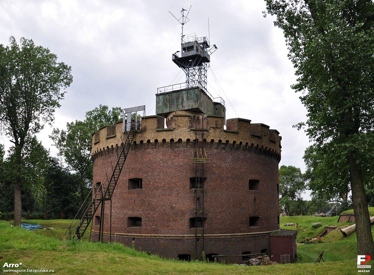 Fort Anioła, atrakcja w pobliżu dworca Świnoujście