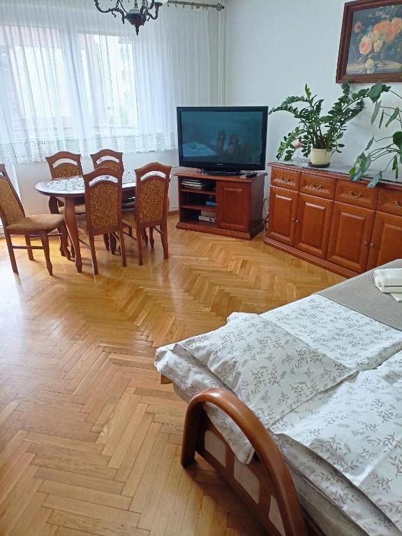 Mieszkanie w centrum, hotel blisko dworca Świnoujście