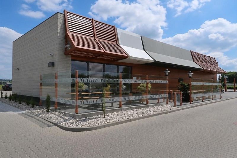 Restauracja McDonald's, okolice dworca Szczecinek