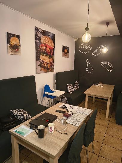 SCHABOWY & BURGER HOUSE, near Dworzec PKP Tczew station