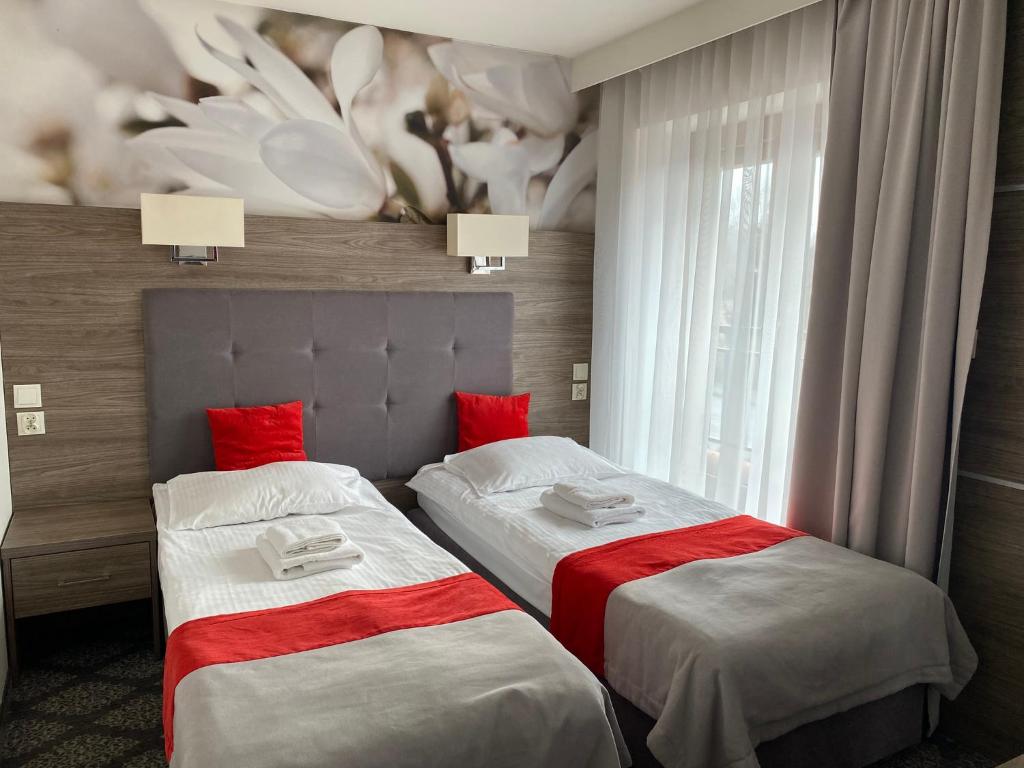 Pass Hotel, place to stay near Zebrzydowice station