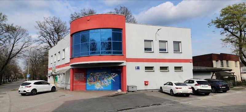 MIX Broda spj, sklep przy dworcu Żory