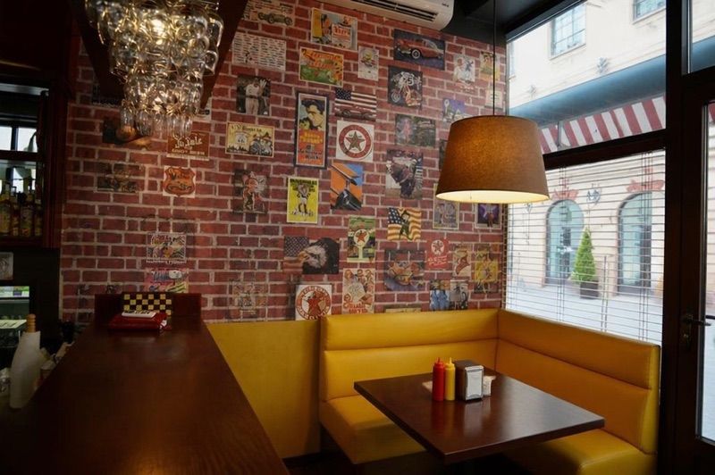 7 Street - Bar & Grill - Żyrardów, okolice dworca Żyrardów