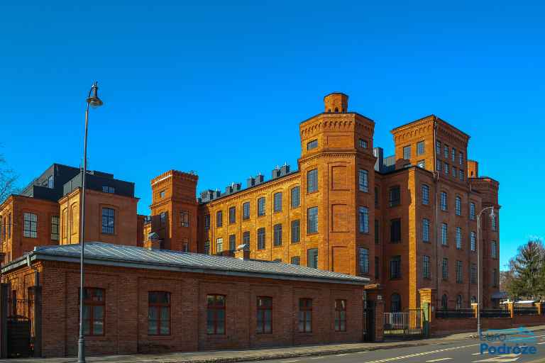 The Izrael Poznanski Palace Photo: Israel Poznanski Palace