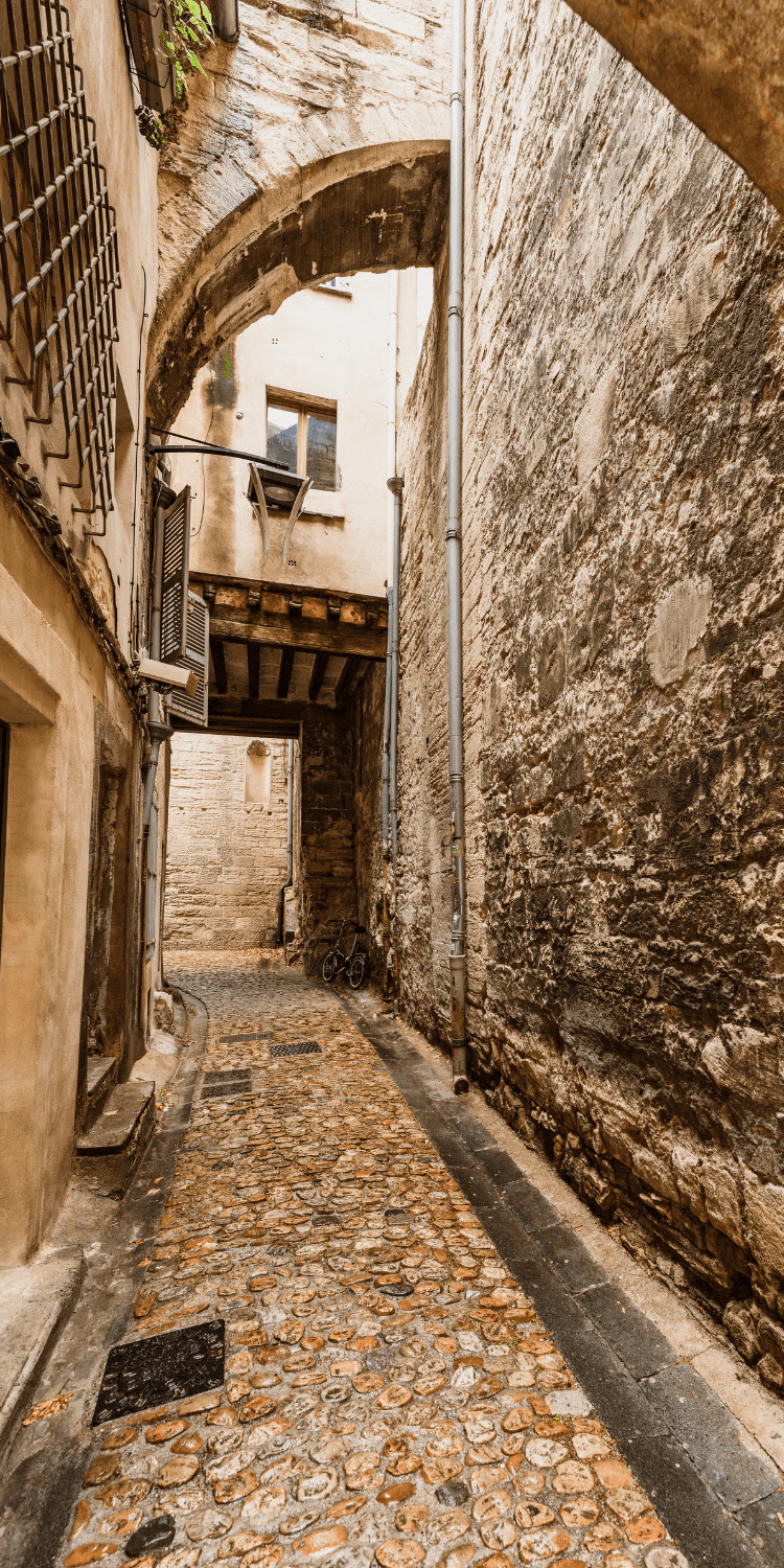 Avignon booking Avignon booking