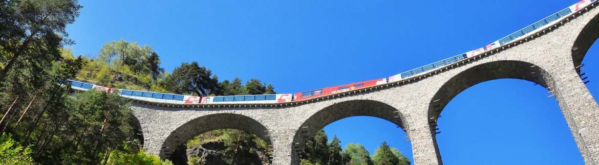 Swiss panoramic railway - Glacier Express Glacier Express - panoramic route journey