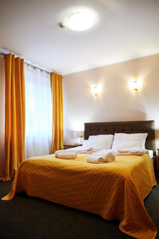 PLATINIUM House ex Royal House, place to stay near Białogard station