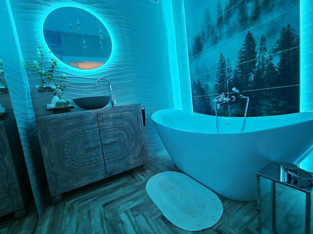 Apartament Podedworze, place to stay near Bochnia station