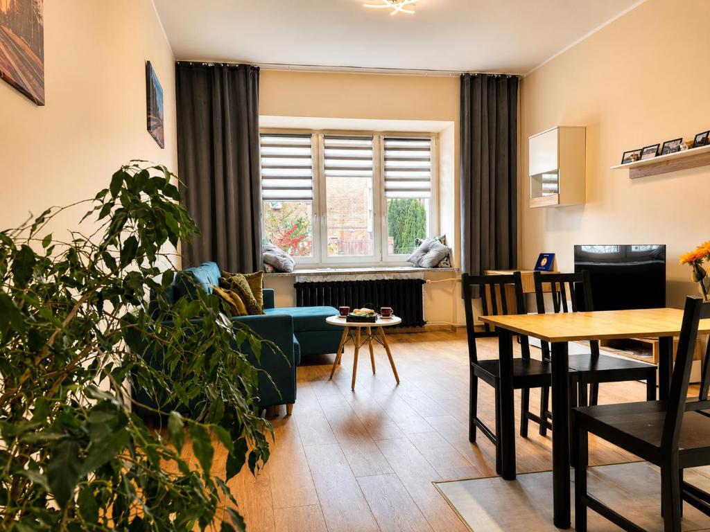 Apart Brzeg, place to stay near Brzeg station