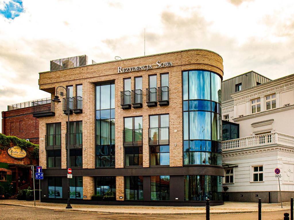 Rezydencja Sowa, place to stay near Bydgoszcz Leśna station
